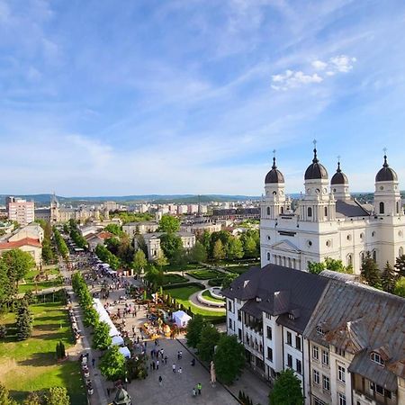 Panoramic Penthouse In The Heart Of Iasi Apartamento Exterior foto